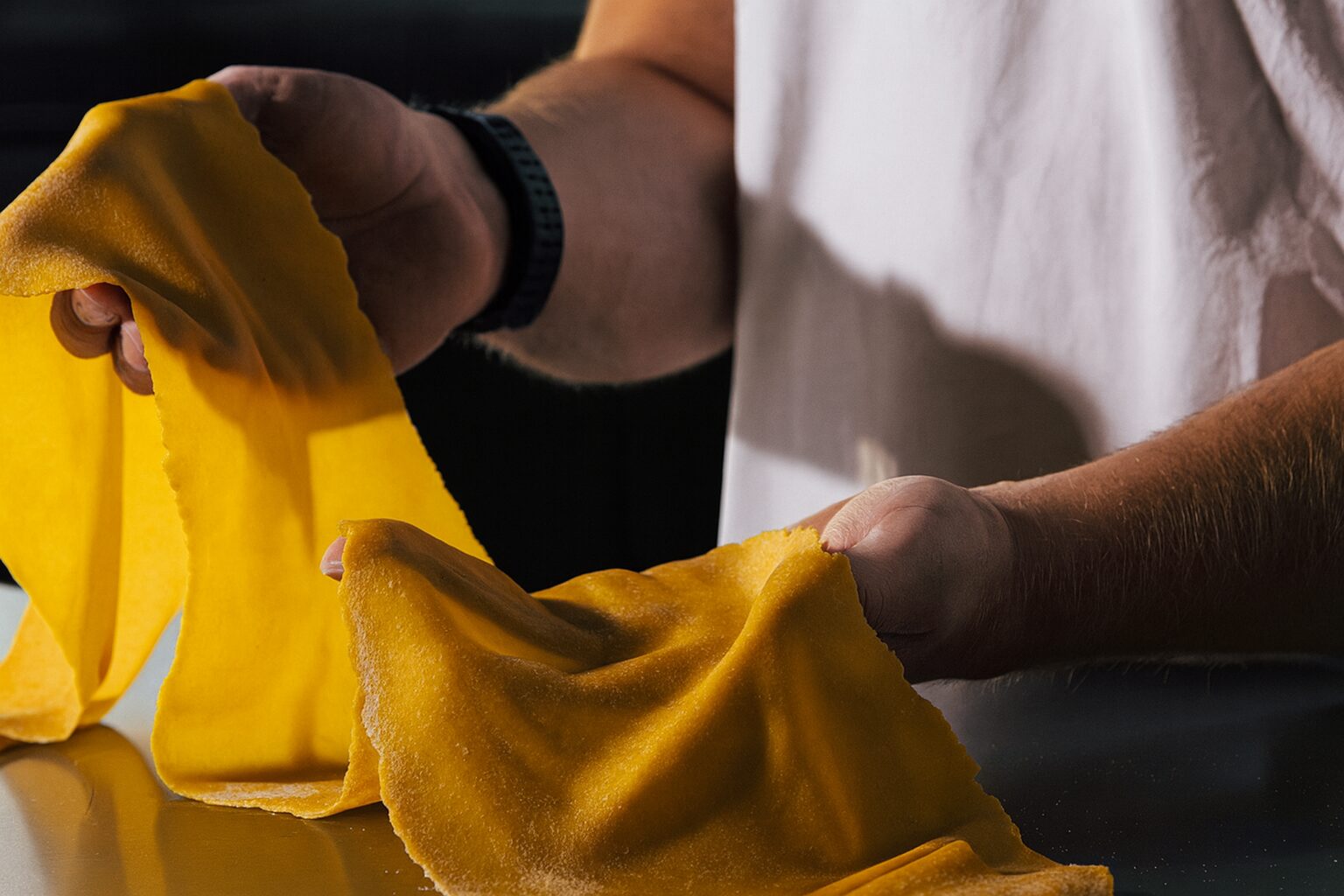 Making golden pasta without eggs with Solein
